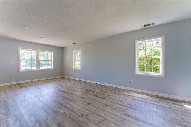 2491 Martin Luther King Jr Boulevard, Gainesville, GA 30501