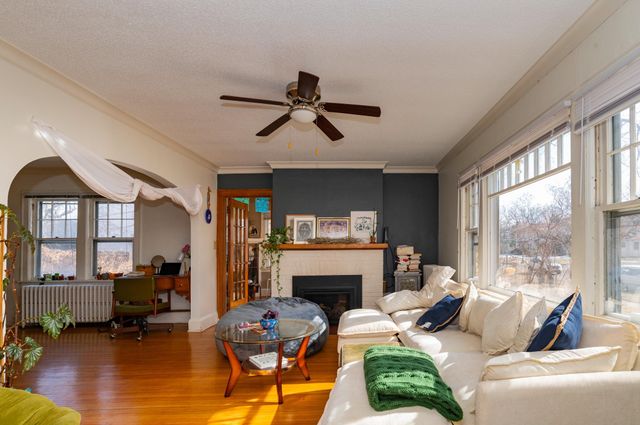 1471 Portland Avenue, Saint Paul, MN 55104