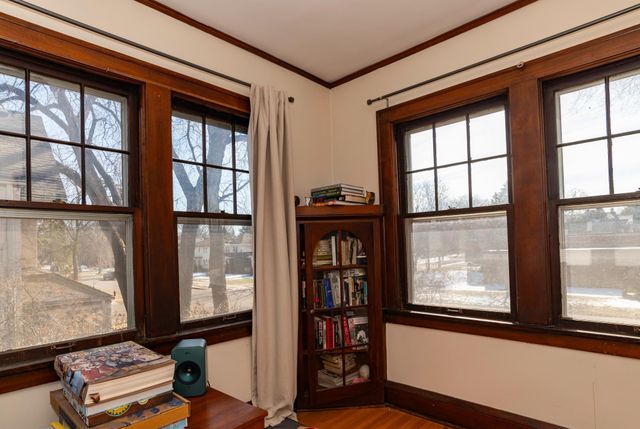 1471 Portland Avenue, Saint Paul, MN 55104