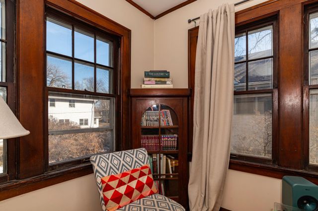 1471 Portland Avenue, Saint Paul, MN 55104