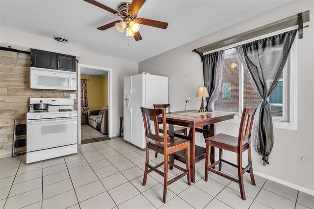 23307 Willard Avenue, Warren, MI 48089