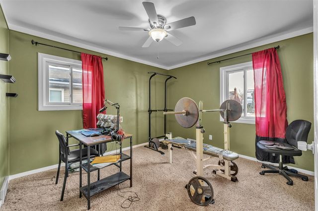 23307 Willard Avenue, Warren, MI 48089