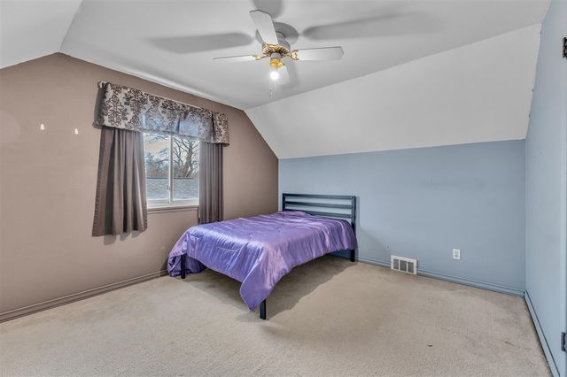 23307 Willard Avenue, Warren, MI 48089