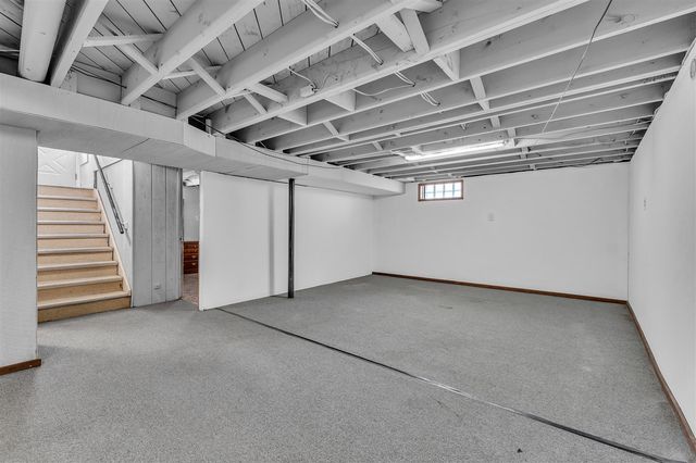 23307 Willard Avenue, Warren, MI 48089