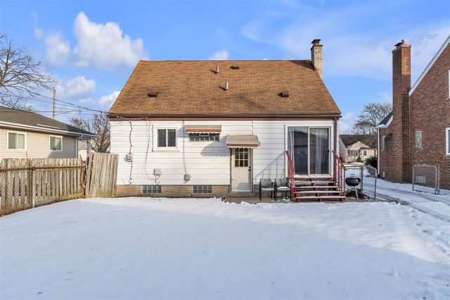 23307 Willard Avenue, Warren, MI 48089