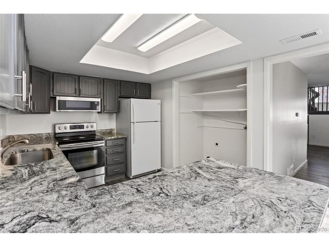 15451 E Wyoming Dr F, Aurora, CO 80017