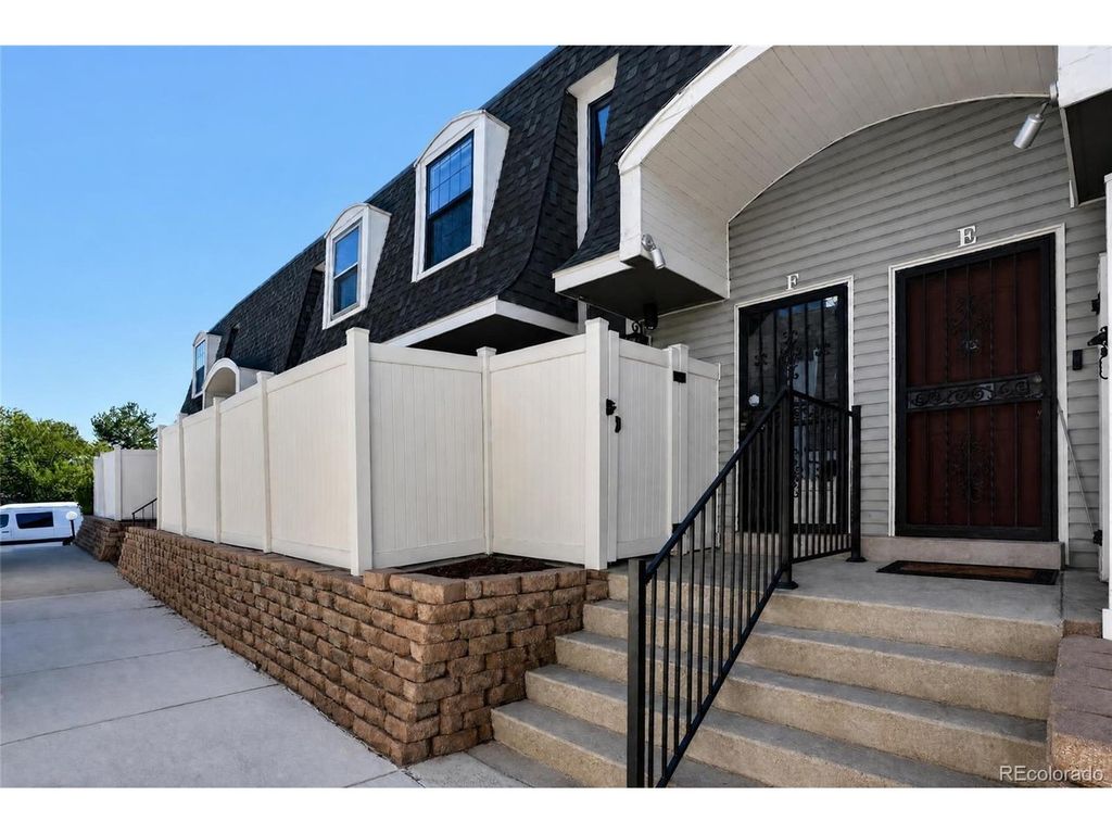 15451 E Wyoming Dr F, Aurora, CO 80017