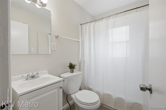 1939 Bonner Street, Ferndale, MI 48220