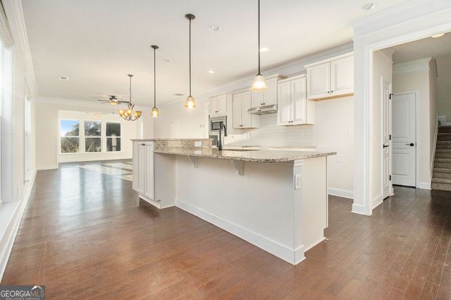 607 Larch Looper Drive, Griffin, GA 30223