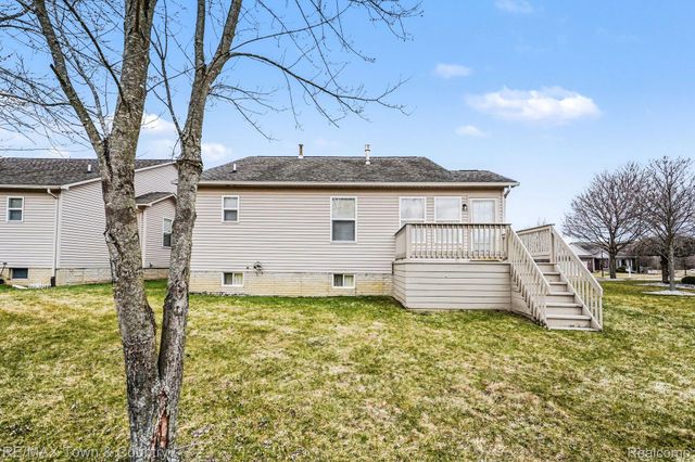 6462 Royal Club Drive, Flint Charter Township, MI 48433