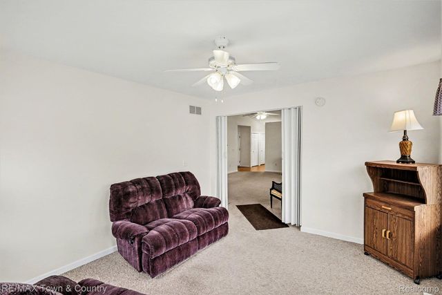 6462 Royal Club Drive, Flint Charter Township, MI 48433