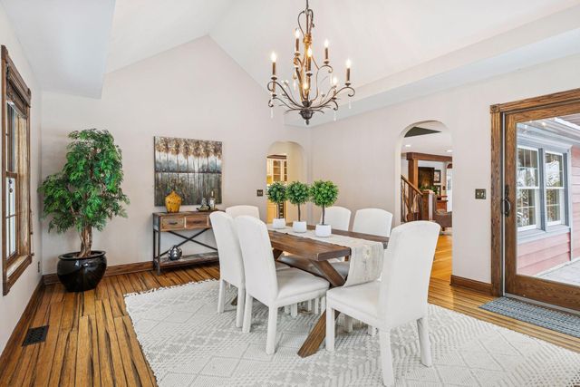 709 Riverside Drive N, Hudson, WI 54016