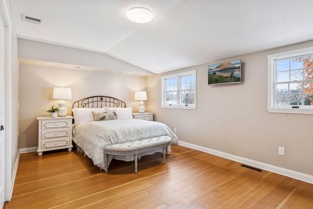 709 Riverside Drive N, Hudson, WI 54016