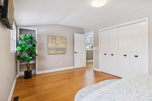 709 Riverside Drive N, Hudson, WI 54016