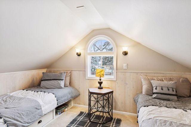 709 Riverside Drive N, Hudson, WI 54016