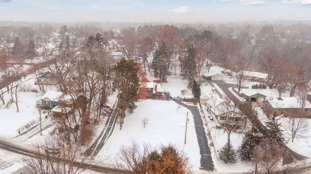 709 Riverside Drive N, Hudson, WI 54016