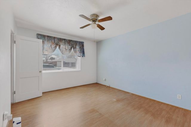 5909 Hannett Avenue NE, Albuquerque, NM 87110