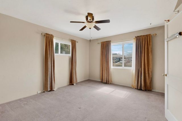 5909 Hannett Avenue NE, Albuquerque, NM 87110