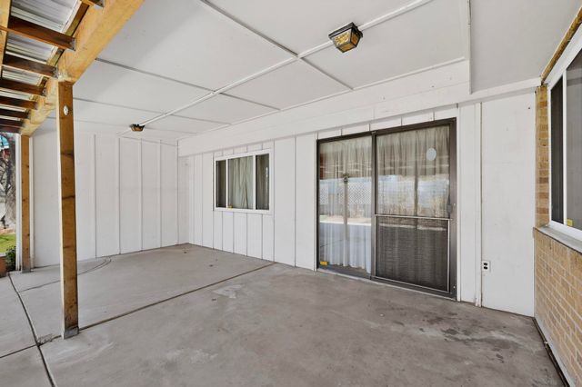 5909 Hannett Avenue NE, Albuquerque, NM 87110