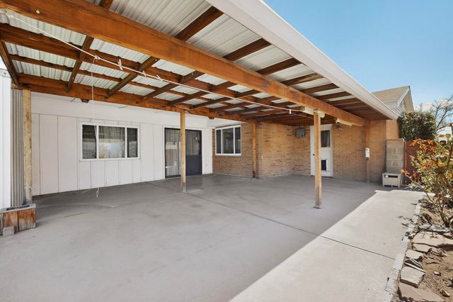 5909 Hannett Avenue NE, Albuquerque, NM 87110