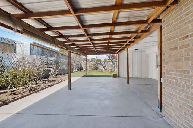 5909 Hannett Avenue NE, Albuquerque, NM 87110