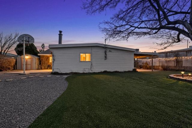 5909 Hannett Avenue NE, Albuquerque, NM 87110