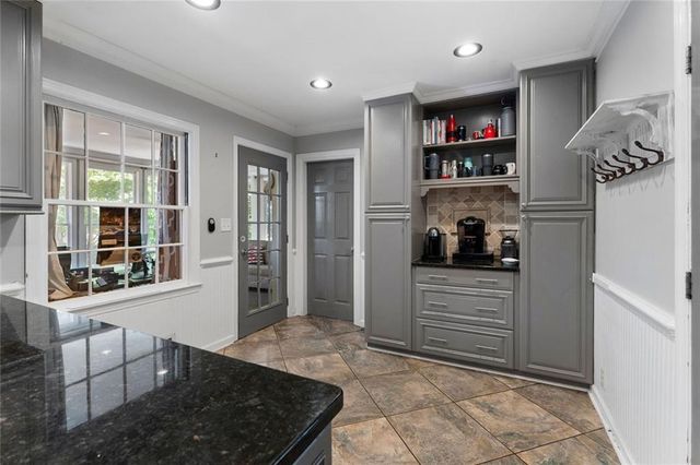 10 Davis Street, Cartersville, GA 30120