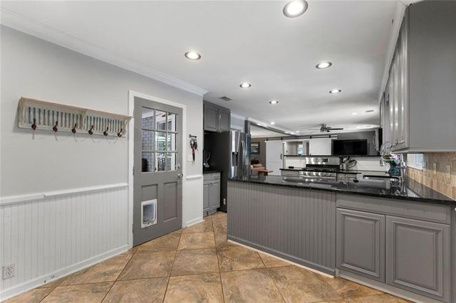 10 Davis Street, Cartersville, GA 30120