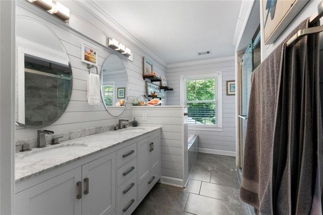 10 Davis Street, Cartersville, GA 30120