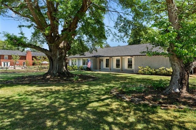 10 Davis Street, Cartersville, GA 30120