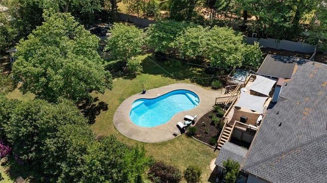 10 Davis Street, Cartersville, GA 30120