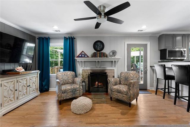 10 Davis Street, Cartersville, GA 30120