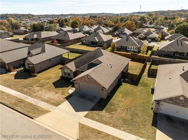 325 Copsey Drive, Van Buren, AR 72956