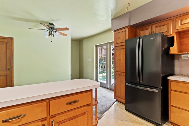 351 LOWTHER ST, Lemoyne, PA 17043