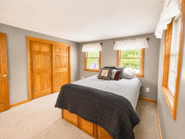 14 Shasta Drive, Londonderry, NH 03053