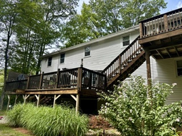 14 Shasta Drive, Londonderry, NH 03053
