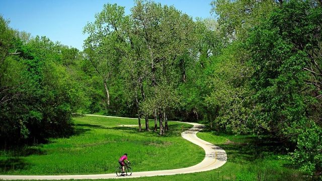 7333 Valley View Lane 604, Dallas, TX 75240