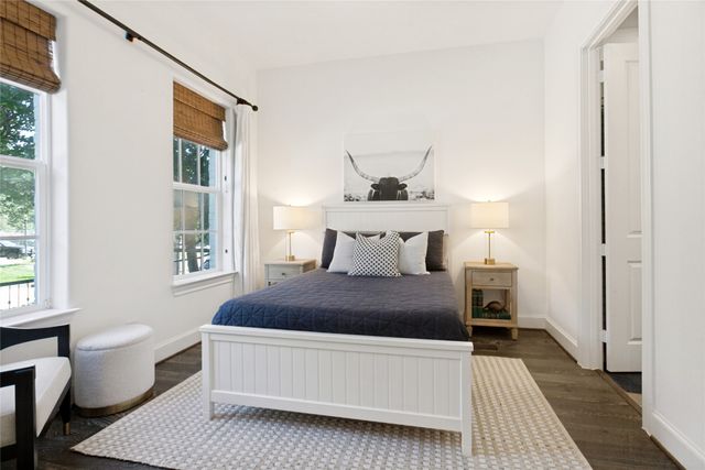 7333 Valley View Lane 604, Dallas, TX 75240