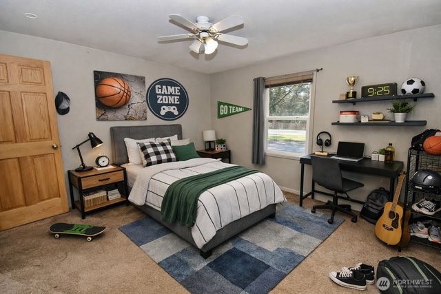 5927 88th Street NE, Marysville, WA 98270