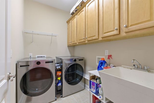 1823 SE Broad St, Murfreesboro, TN 37130