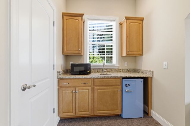 1823 SE Broad St, Murfreesboro, TN 37130