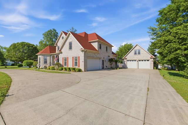 1823 SE Broad St, Murfreesboro, TN 37130