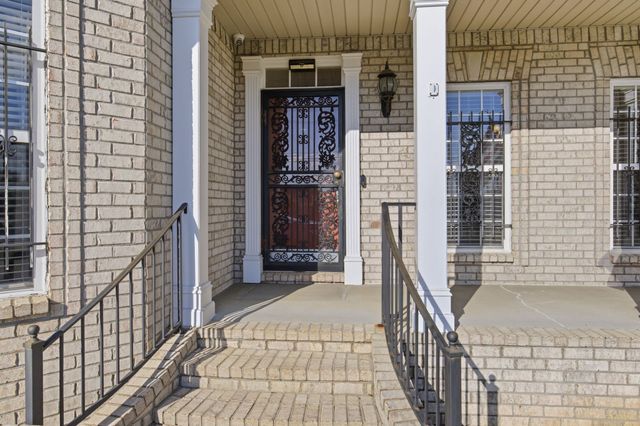 1823 SE Broad St, Murfreesboro, TN 37130