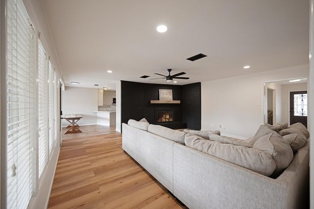 2811 Durant Dr, Midland, TX 79705