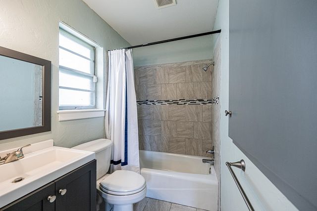 2811 Durant Dr, Midland, TX 79705