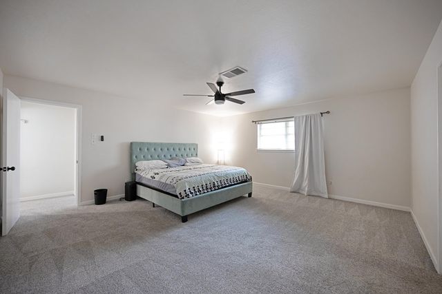 2811 Durant Dr, Midland, TX 79705