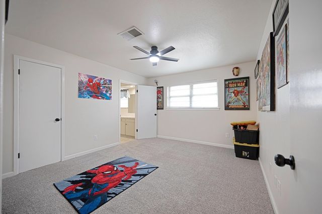 2811 Durant Dr, Midland, TX 79705