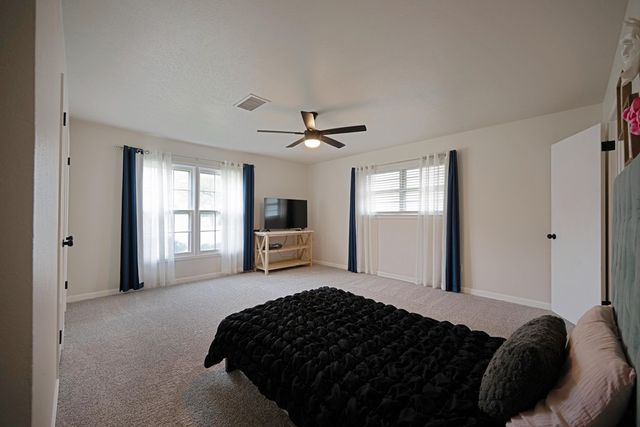 2811 Durant Dr, Midland, TX 79705