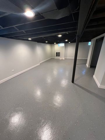 8000 N Ozark Avenue, Niles, IL 60714