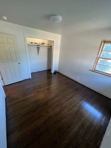 8000 N Ozark Avenue, Niles, IL 60714